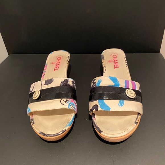 Women’s CHANEL Shoes Sz 40 AUTHENTIC - Picture 1 of 15